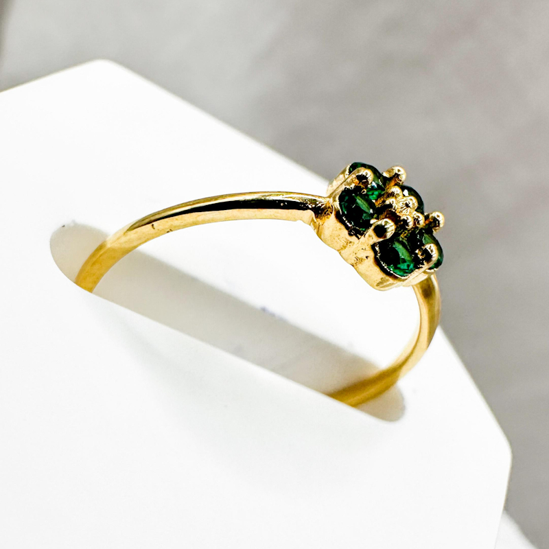 Anillo Flor Verde Talla 6.5 de Oro 18K