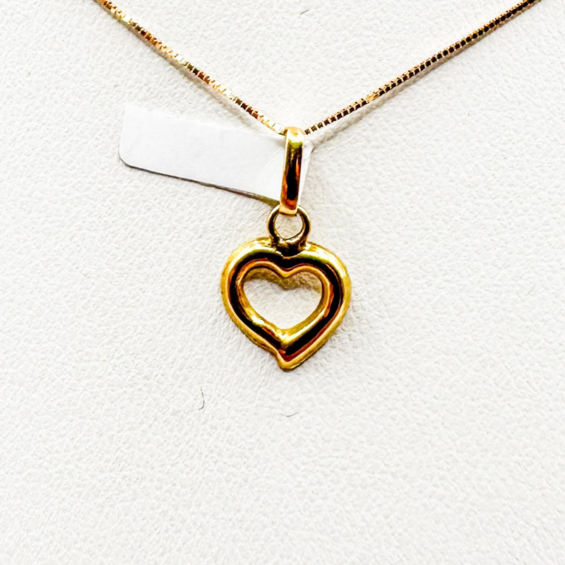 Dije Corazón Frame de Oro 18K